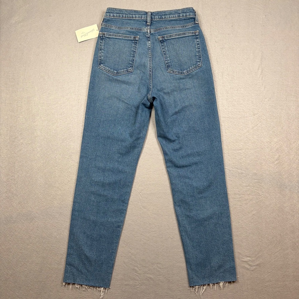 Universal Thread Womens Button Fly Mid Rise 80s Slim Jeans Raw Hem Size 8/R - Picture 3 of 16